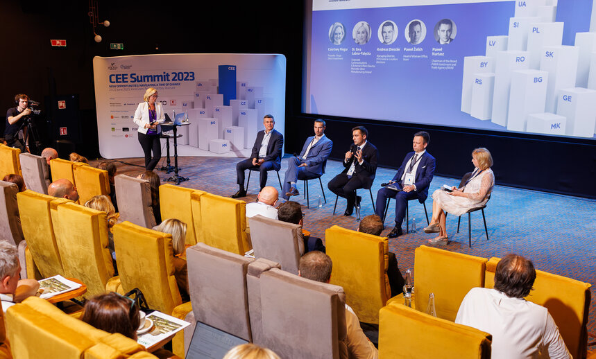 Andreas Dressler is pictured on a panel discussion at the CEE Summit in Warsaw in June 2023.